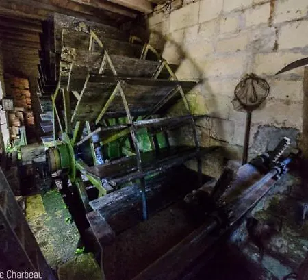Dom wakacyjny Le Moulin De *